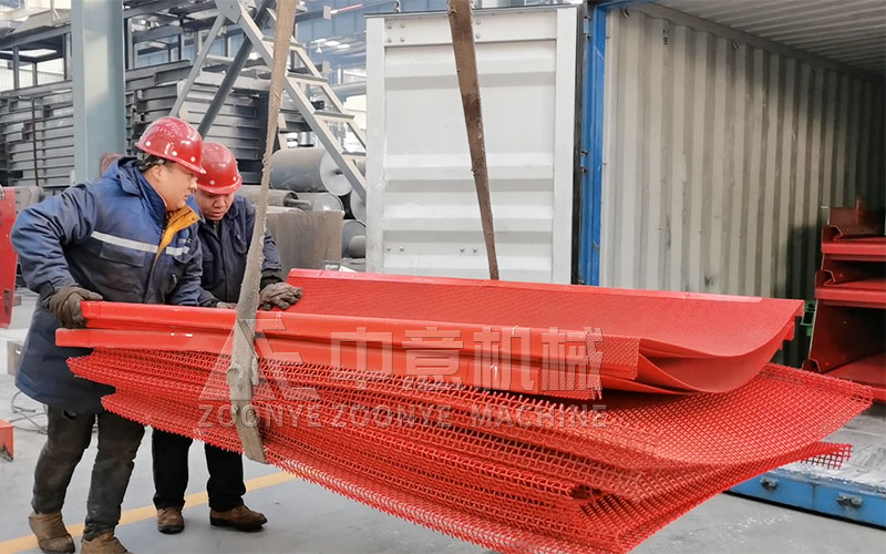 Два комплекта сеток для клиентов